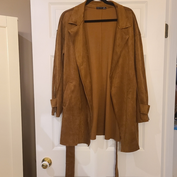 3/$75 - NWOT - Brown Suede Jacket - Black Tape - L - Picture 2 of 5